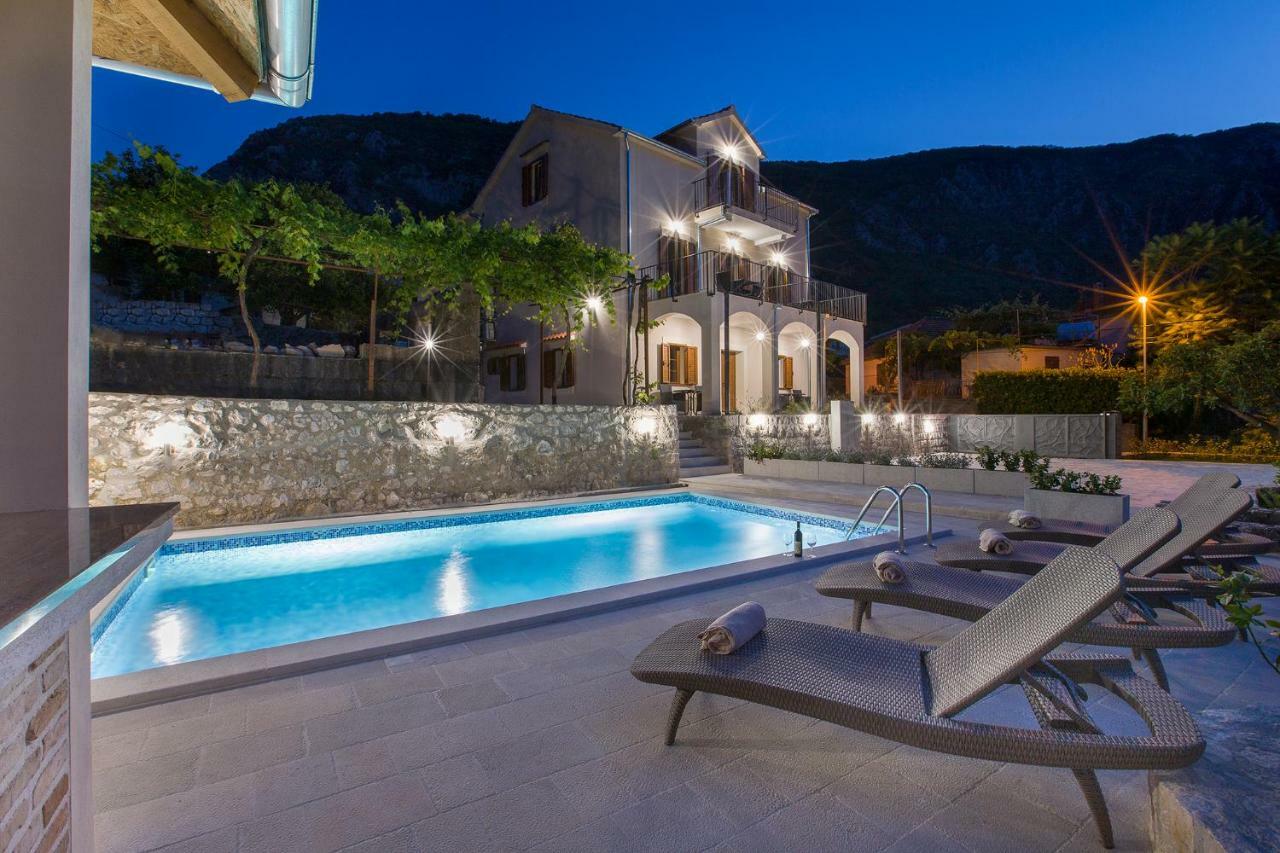 Apartments Mezini 11 Kotor Exteriör bild